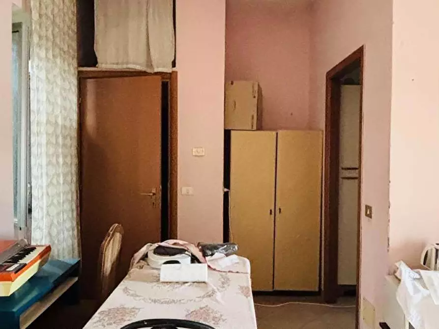 Immagine 8 di Appartamento in vendita  in Viale bioso  6 a Vergiate