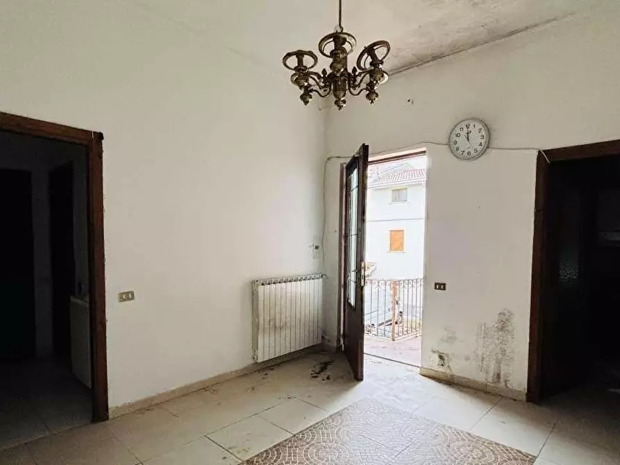 Immagine 18 di Appartamento in vendita  in Viale bioso  6 a Vergiate