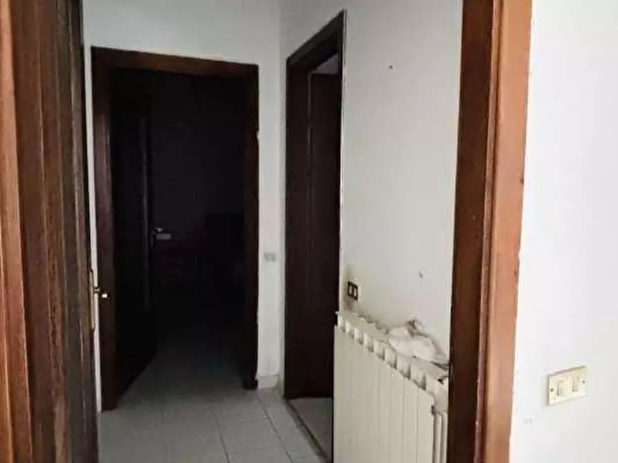 Immagine 21 di Appartamento in vendita  in Viale bioso  6 a Vergiate