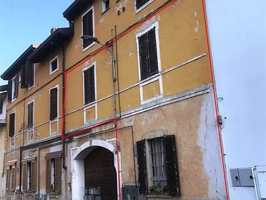 Immagine 1 di Appartamento in vendita  in Via terzaghi  3 a Gorla Minore