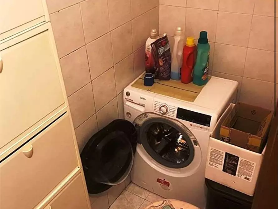 Immagine 9 di Appartamento in vendita  in Via terzaghi  3 a Gorla Minore