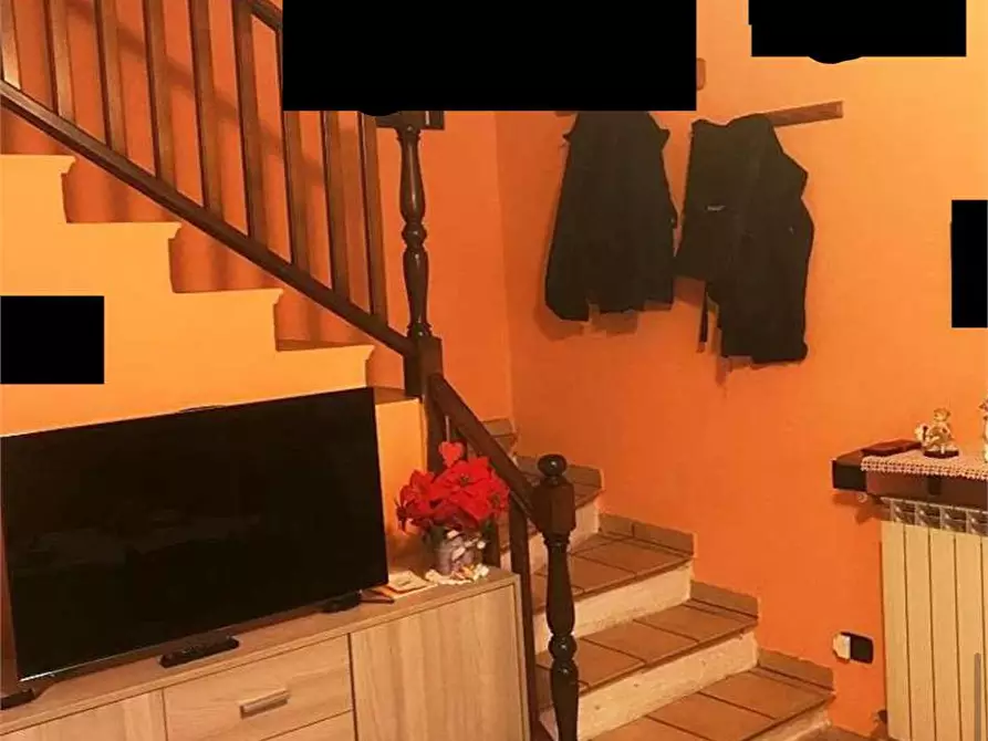 Immagine 13 di Appartamento in vendita  in Via terzaghi  3 a Gorla Minore