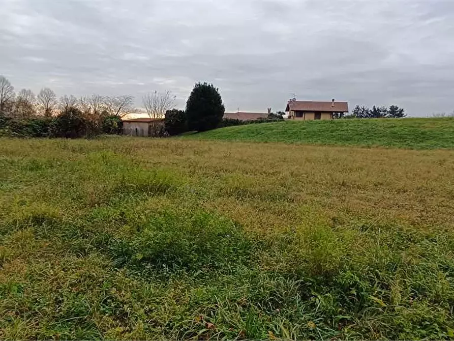 Immagine 5 di Terreno edificabile in vendita  in via Prealpi a Besozzo