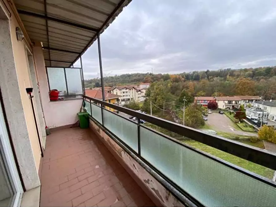 Immagine 12 di Appartamento in vendita  in Piazza Comolli 5 a Cantello