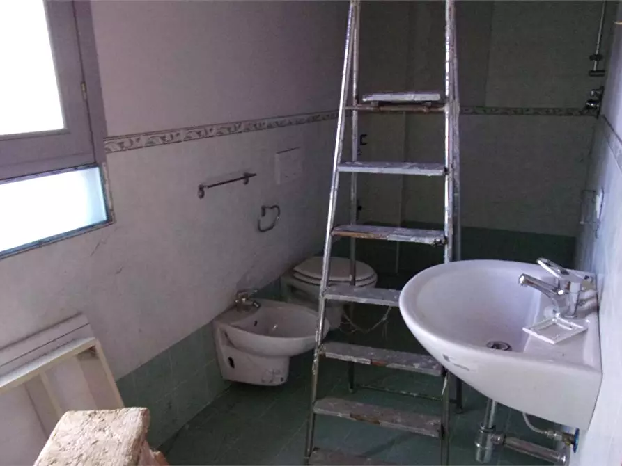 Immagine 5 di Appartamento in vendita  in Via Roma 6 a Samarate