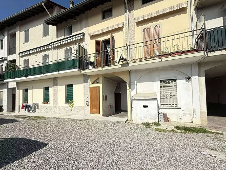 Immagine 5 di Appartamento in vendita  in Via magenta 103 a Cislago