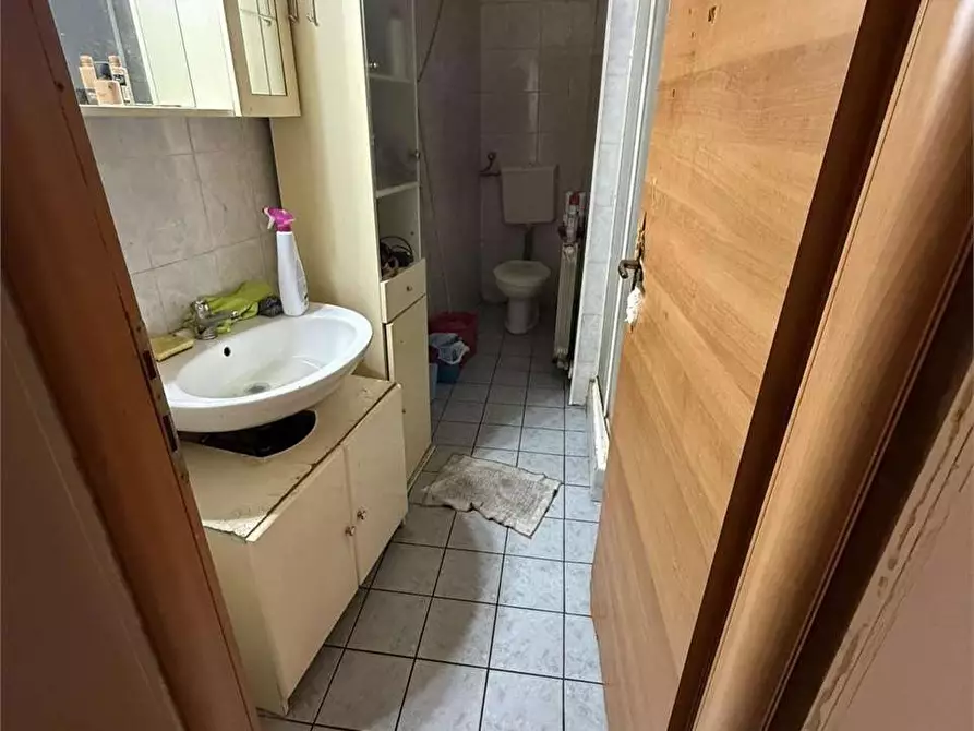 Immagine 13 di Appartamento in vendita  in Via magenta 103 a Cislago