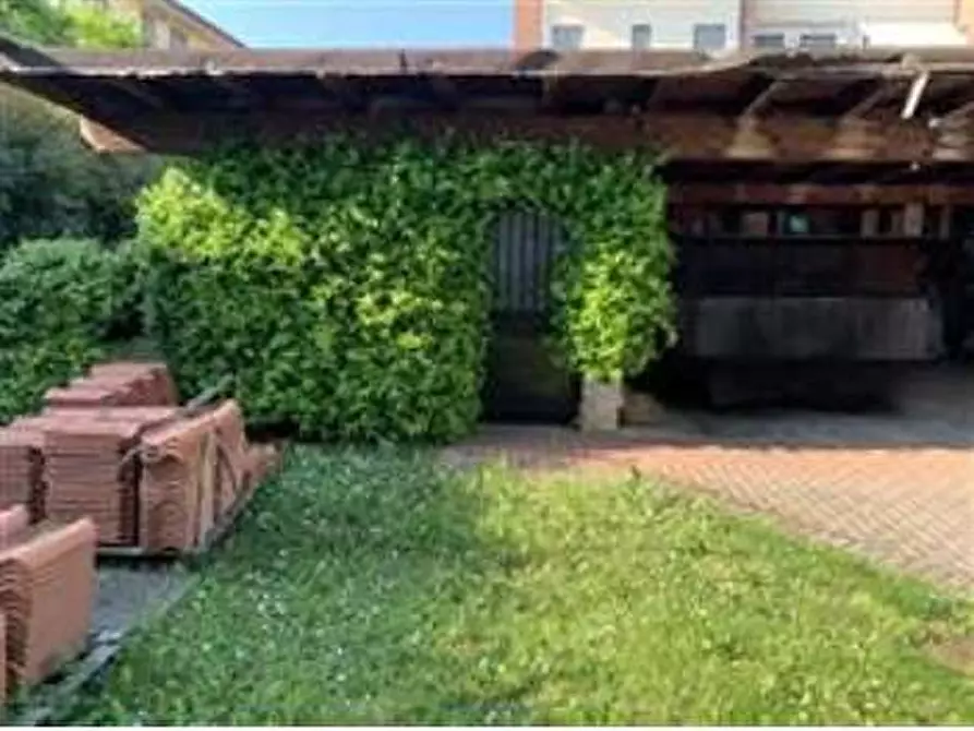 Immagine 10 di Villetta a schiera in vendita  a Turate