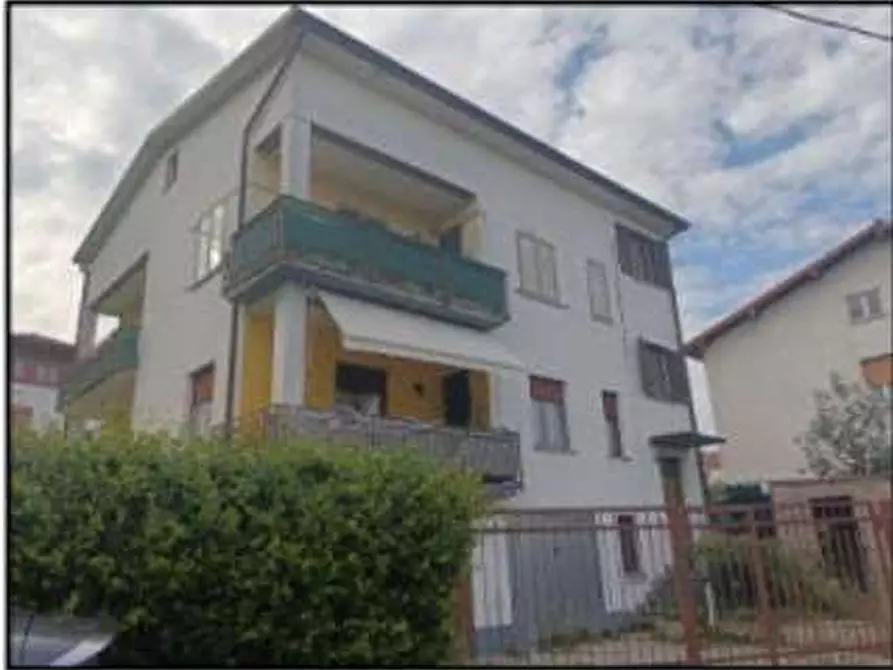 Immagine 1 di Appartamento in vendita  in Via Roncaccio 1 a Olgiate Comasco