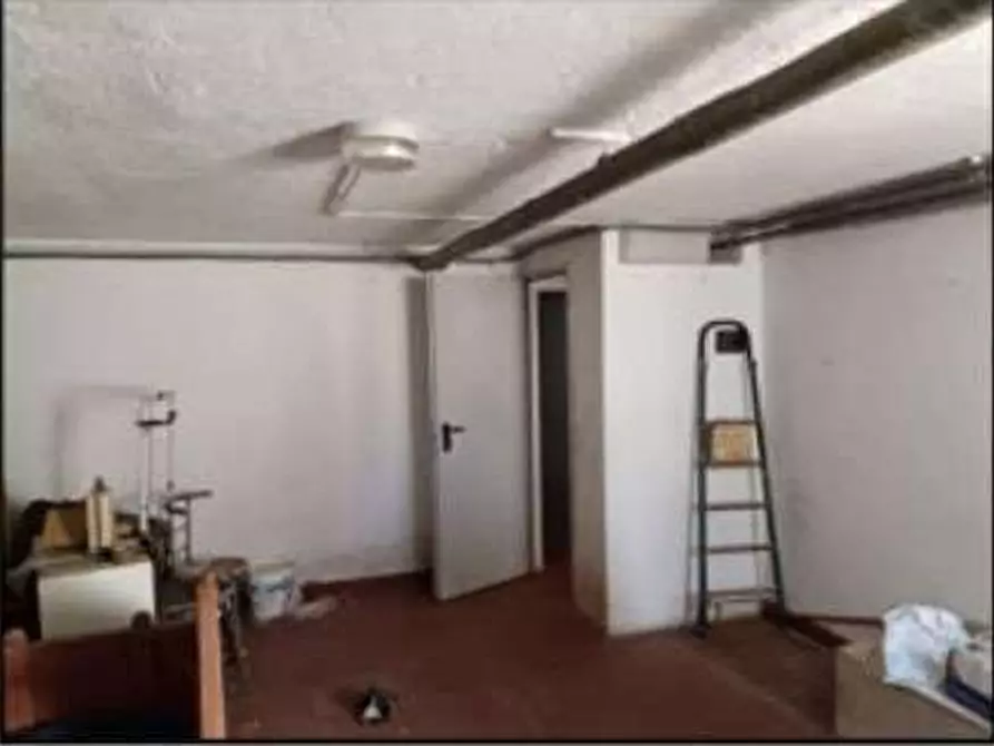 Immagine 9 di Appartamento in vendita  in Via Roncaccio 1 a Olgiate Comasco