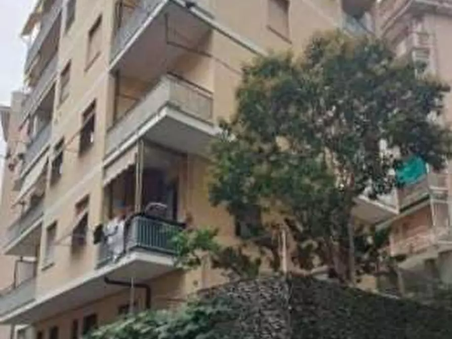 Immagine 1 di Appartamento in vendita  in Strada Borgo 94 a San Remo