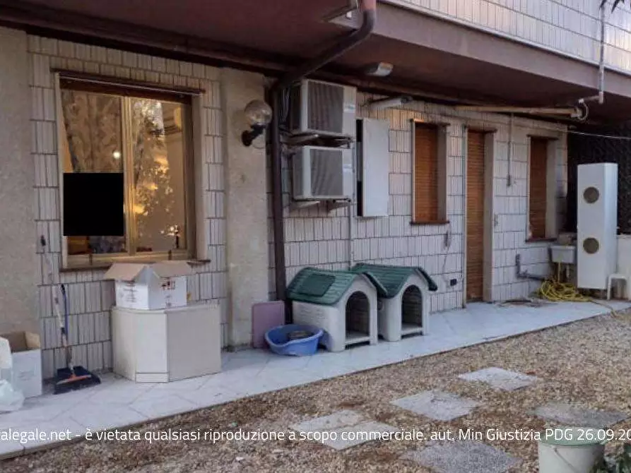 Immagine 2 di Appartamento in vendita  in Via DUCA DEGLI ABRUZZI 48 a San Remo