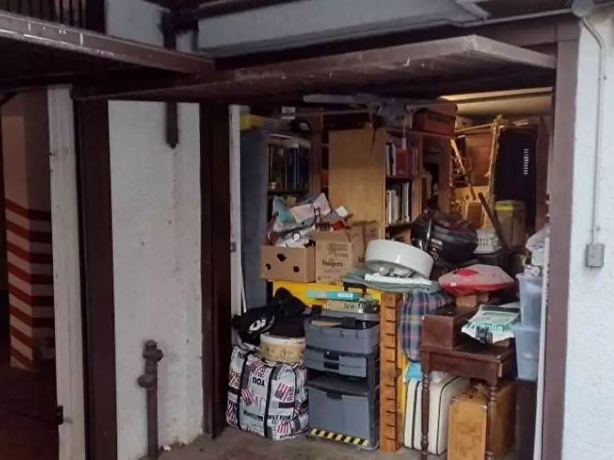 Immagine 3 di Appartamento in vendita  in Via DUCA DEGLI ABRUZZI 48 a San Remo