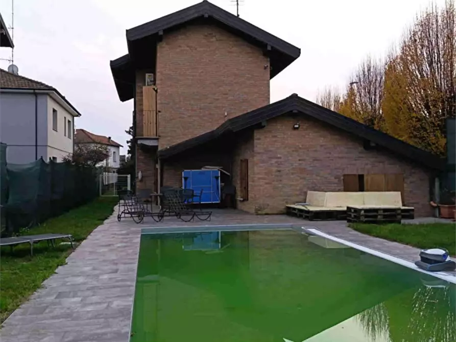 Immagine 4 di Appartamento in vendita  in Via don Enrico Locatelli 38 a Vergiate