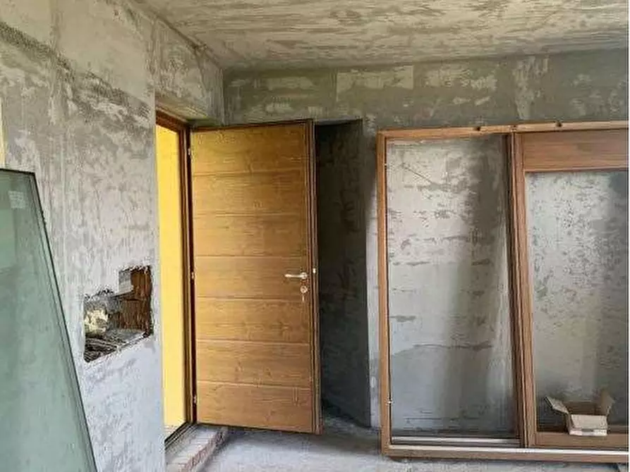 Immagine 4 di Appartamento in vendita  in Frazione Bugiallo-via bugiallo  a Sorico