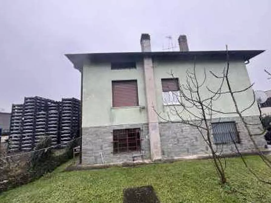 Immagine 2 di Appartamento in vendita  in Via alioli e sassi 9 a Gavirate