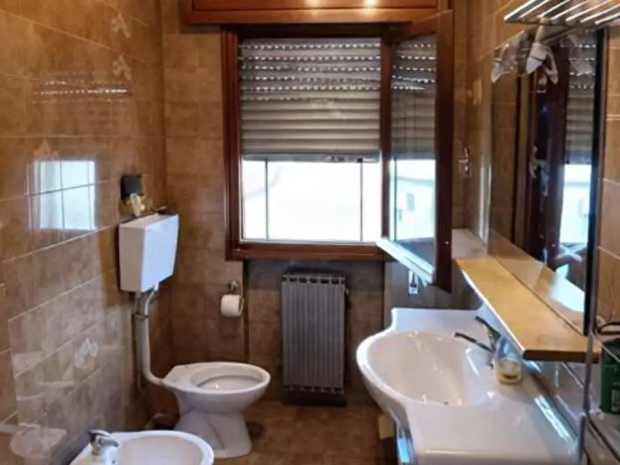 Immagine 13 di Appartamento in vendita  a Fagnano Olona