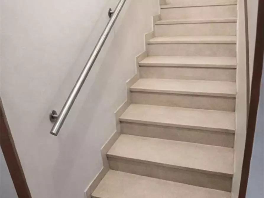 Immagine 14 di Appartamento in vendita  a Fagnano Olona