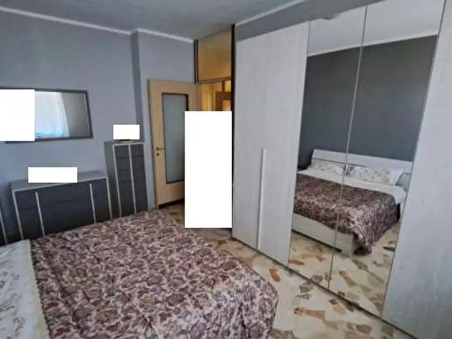 Immagine 5 di Appartamento in vendita  in Via vittorio veneto 44 a Sesto Calende