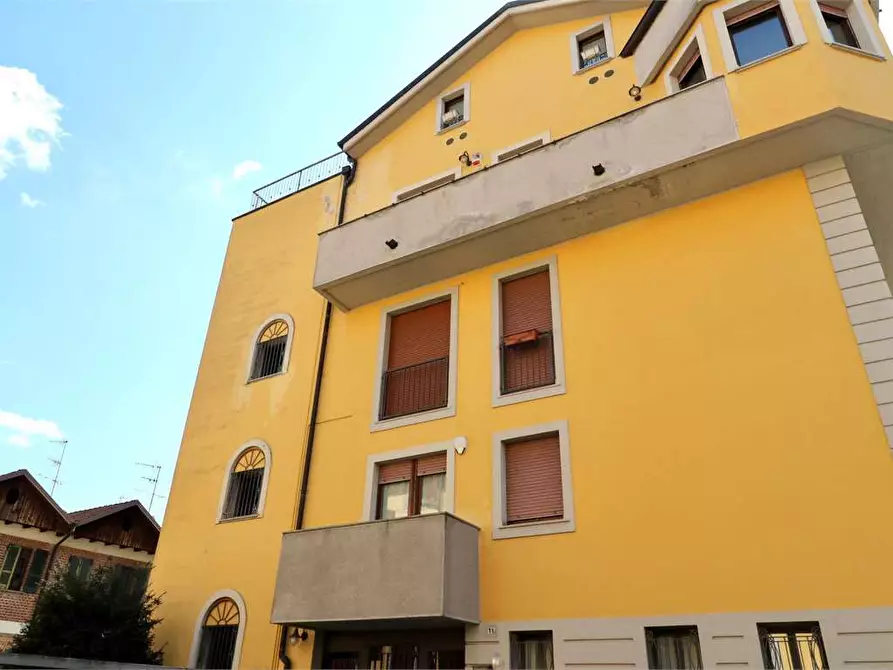 Immagine 2 di Appartamento in vendita  in Via Luigi Cadorna 11 a Melegnano