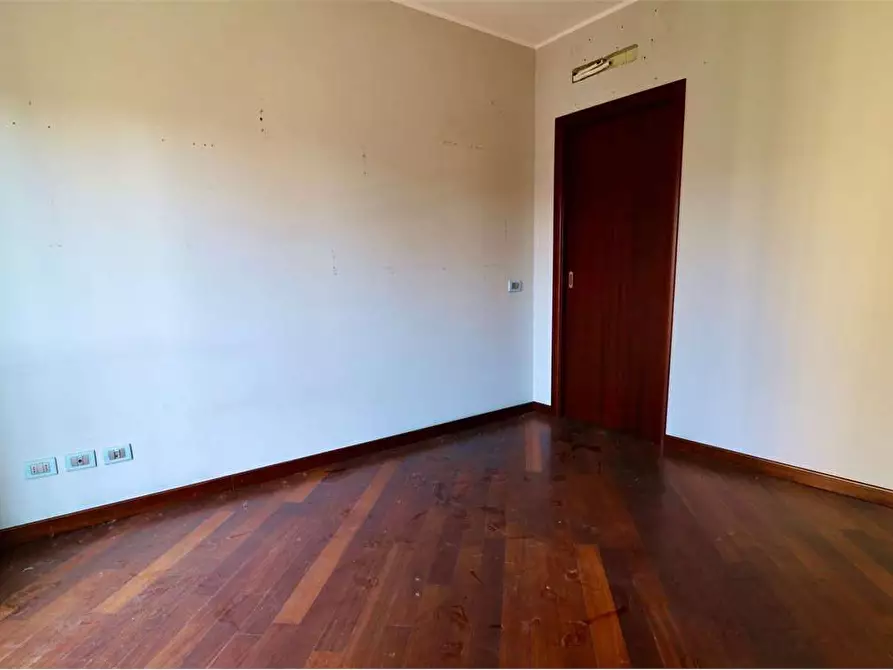 Immagine 4 di Appartamento in vendita  in Via Luigi Cadorna 11 a Melegnano