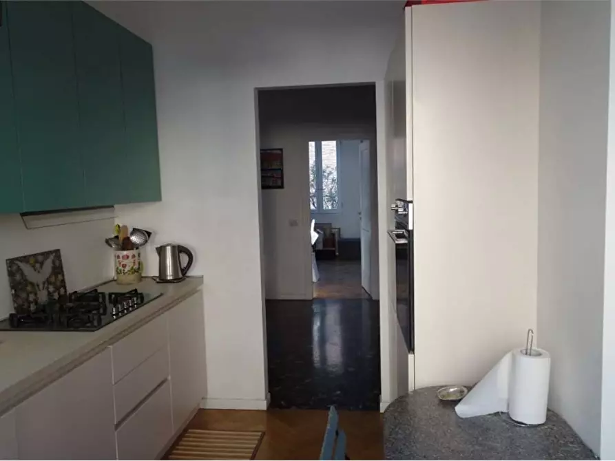 Immagine 15 di Appartamento in vendita  in Via Anco Marzio 2 a Milano