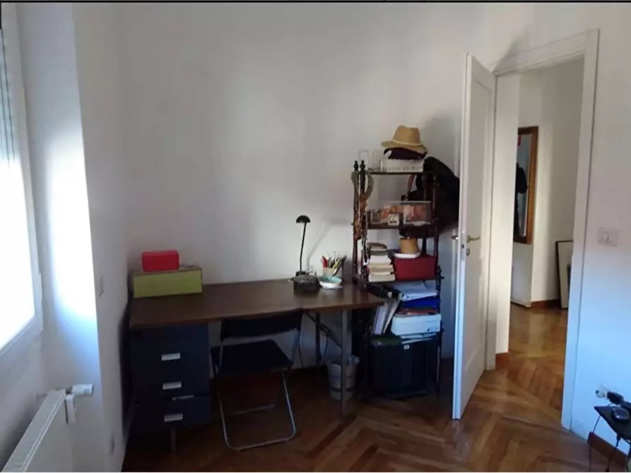 Immagine 18 di Appartamento in vendita  in Via Anco Marzio 2 a Milano