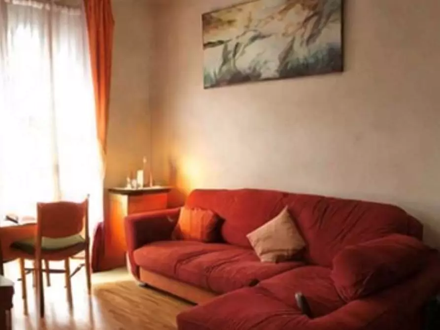 Immagine 9 di Appartamento in vendita  in Via Montello,  15 a Pessano Con Bornago