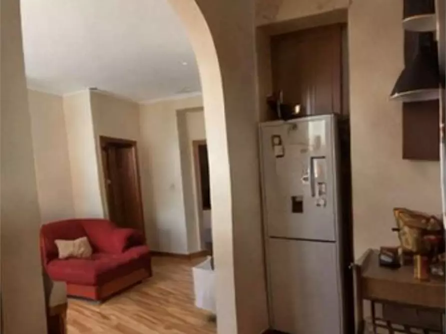 Immagine 12 di Appartamento in vendita  in Via Montello,  15 a Pessano Con Bornago