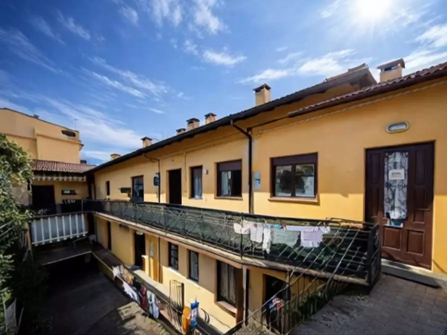 Immagine 1 di Appartamento in vendita  in Via della torre  21 a Arsago Seprio