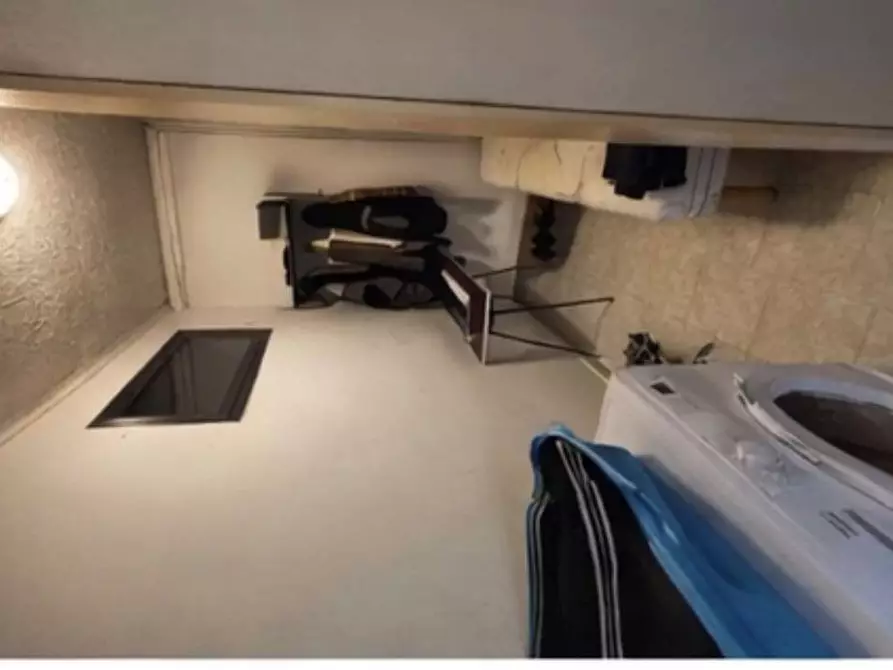 Immagine 17 di Appartamento in vendita  in Via della torre  21 a Arsago Seprio