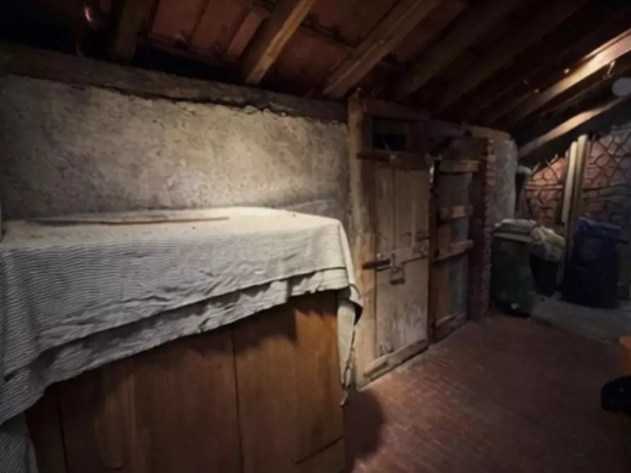 Immagine 19 di Appartamento in vendita  in Via della torre  21 a Arsago Seprio