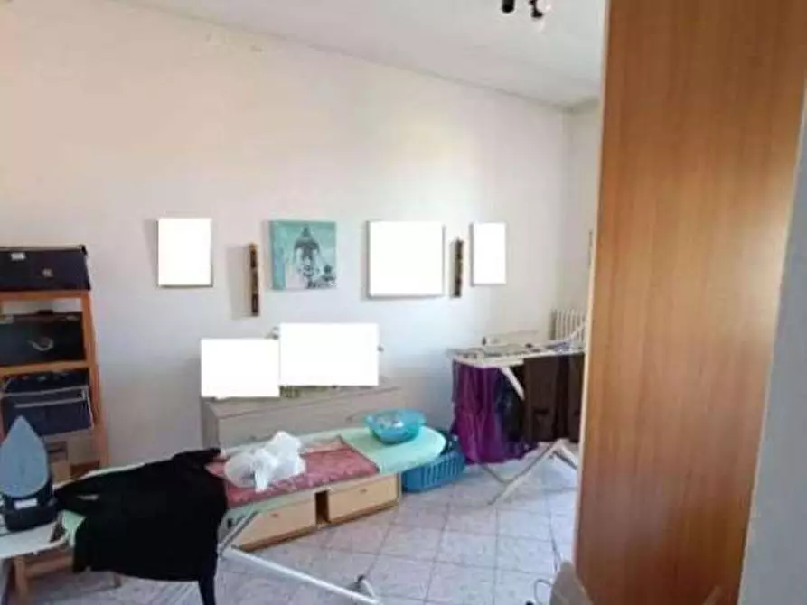 Immagine 12 di Appartamento in vendita  a Uggiate-Trevano