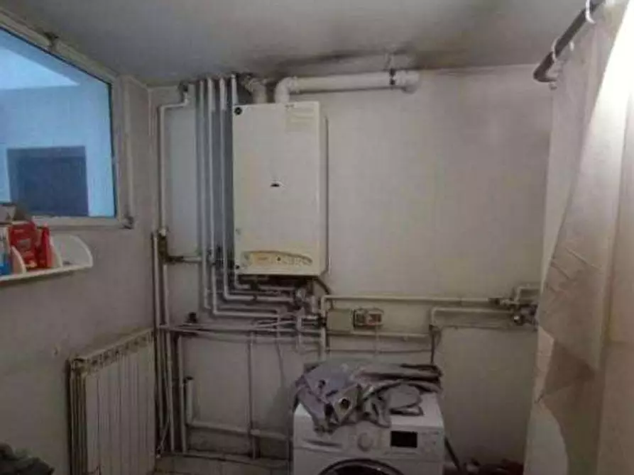 Immagine 9 di Appartamento in vendita  a Uggiate-Trevano