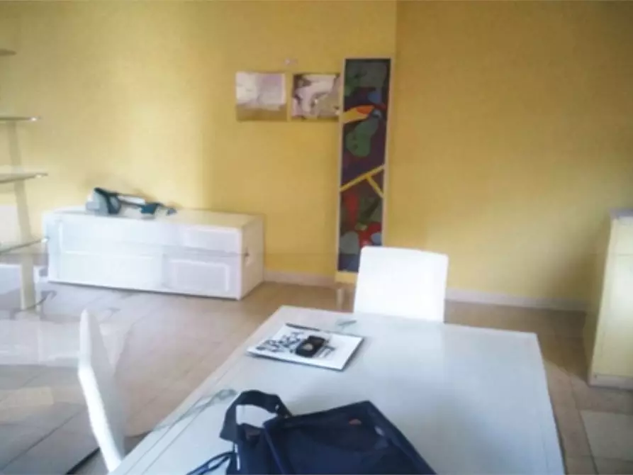 Immagine 4 di Appartamento in vendita  in Via Roma 17 a Lambrugo