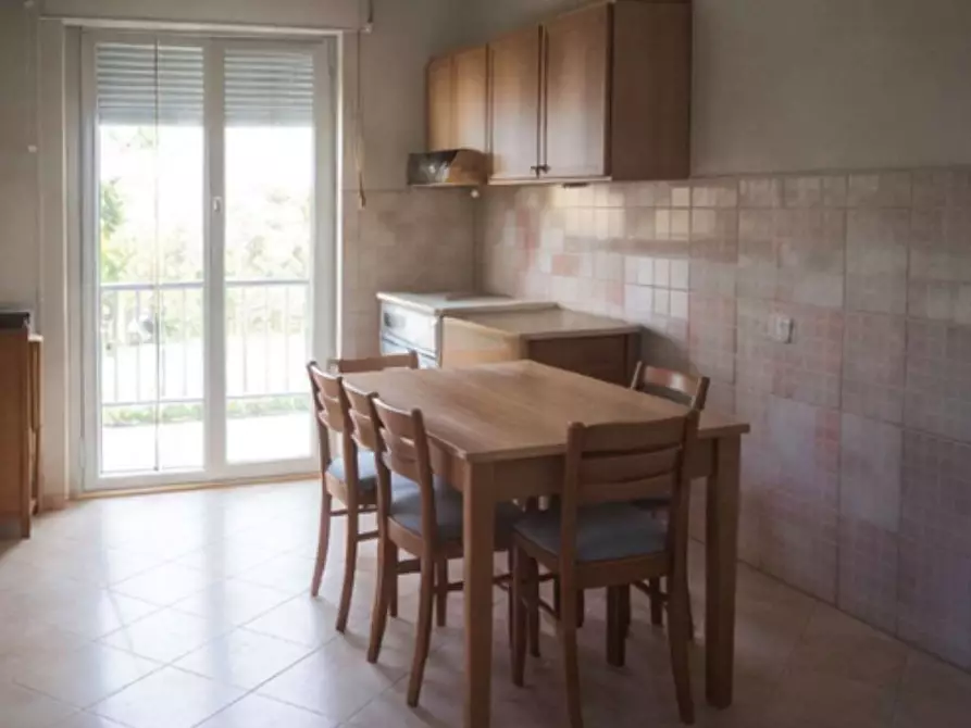 Immagine 6 di Appartamento in vendita  in Via Roma 17 a Lambrugo