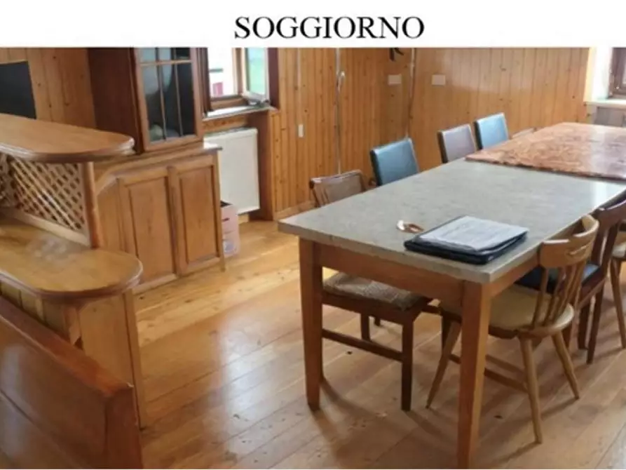 Immagine 4 di Appartamento in vendita  in Frazione MECHEL a Cles