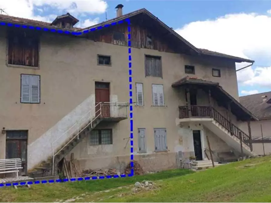 Immagine 5 di Appartamento in vendita  in Frazione MECHEL a Cles