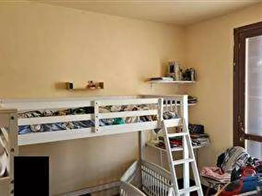 Immagine 11 di Appartamento in vendita  in Piazza giuseppe mazzini 5 a Dairago