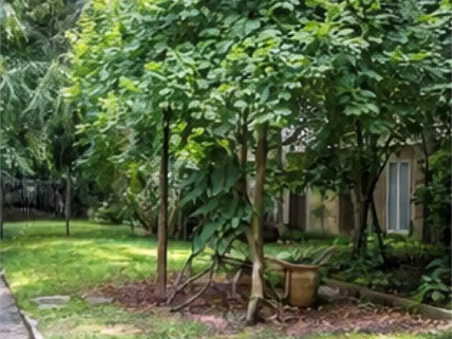 Immagine 12 di Villetta a schiera in vendita  in Via roma 68 a Saronno