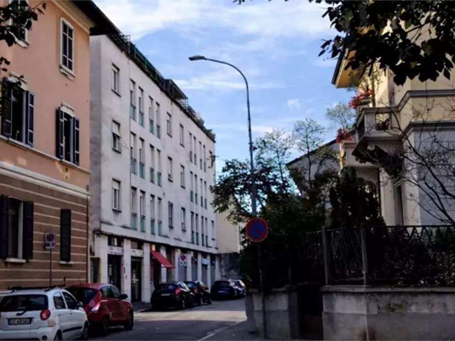 Immagine 1 di Appartamento in vendita  in Via giuseppe mazzini 25 a Legnano