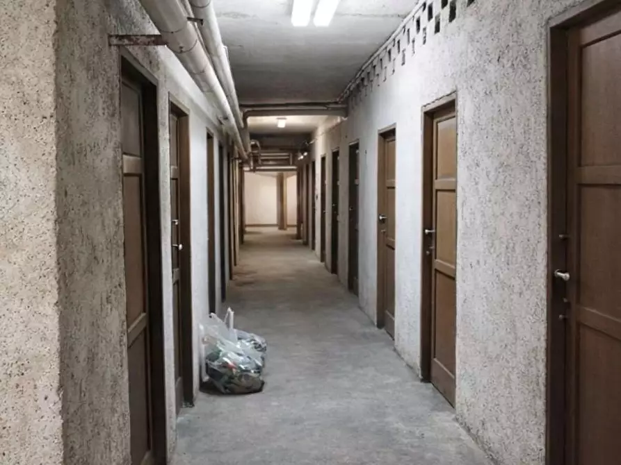 Immagine 20 di Appartamento in vendita  in Via giuseppe mazzini 25 a Legnano