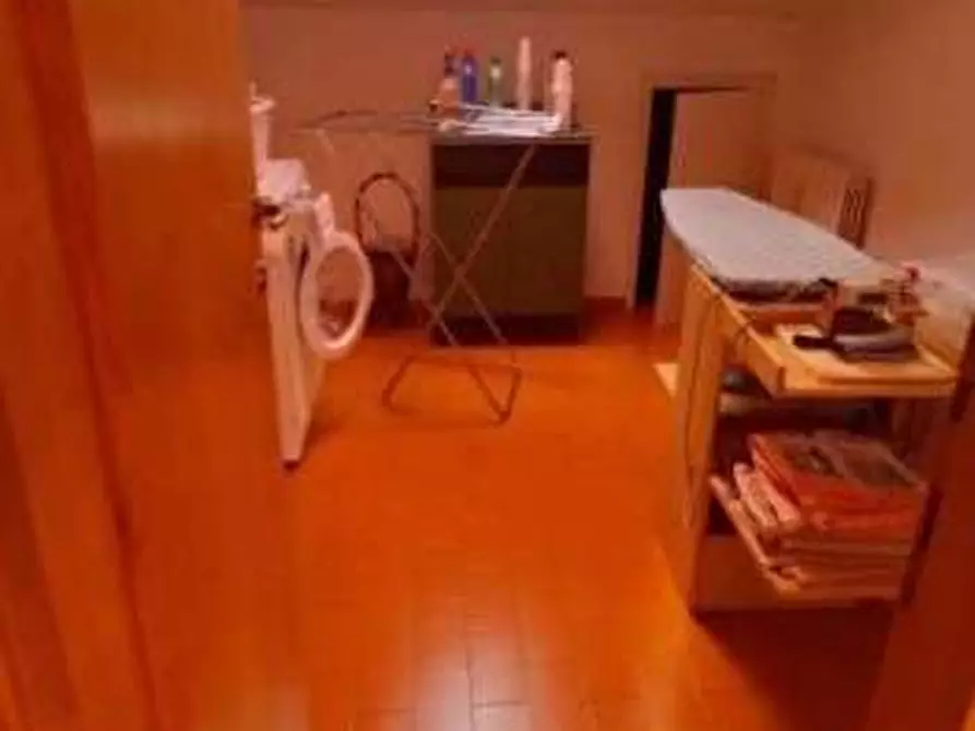 Immagine 6 di Appartamento in vendita  in Corso XXV Aprile 26 a Erba