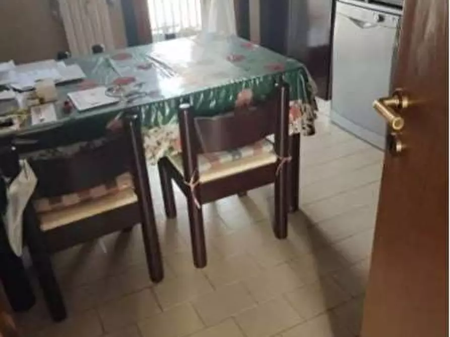 Immagine 17 di Appartamento in vendita  in Corso XXV Aprile 26 a Erba