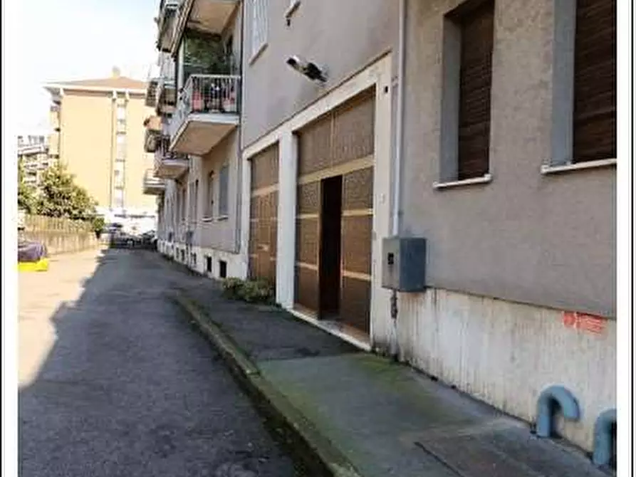 Immagine 3 di Appartamento in vendita  a Milano