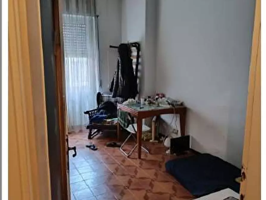 Immagine 11 di Appartamento in vendita  a Milano