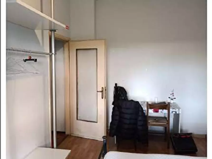 Immagine 18 di Appartamento in vendita  a Milano