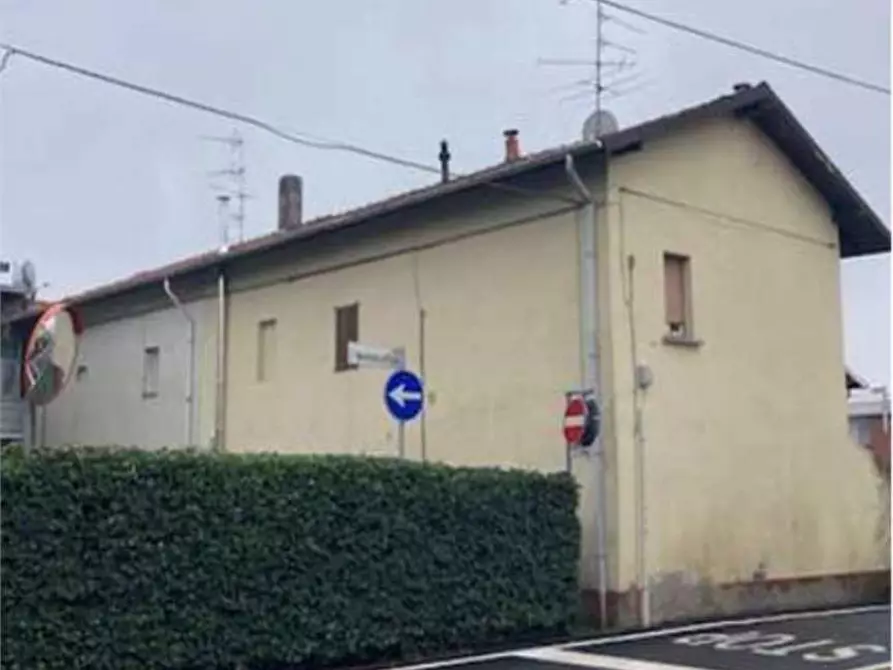 Immagine 5 di Appartamento in vendita  in Via Bonicalza 48/A a Oggiona Con Santo Stefano