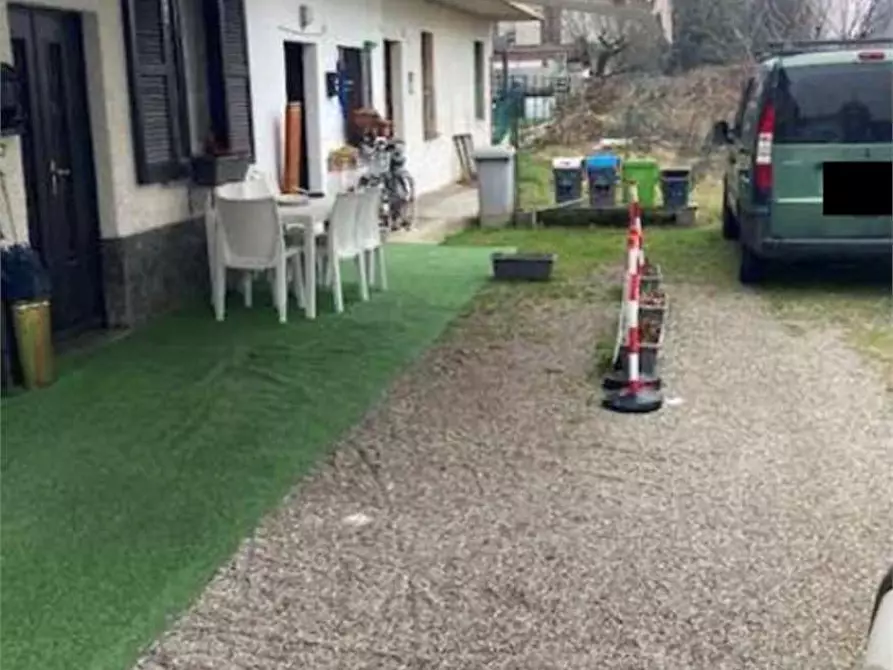 Immagine 6 di Appartamento in vendita  in Via Bonicalza 48/A a Oggiona Con Santo Stefano