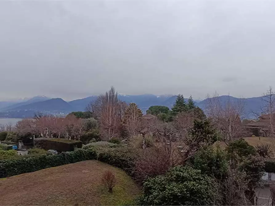 Immagine 2 di Appartamento in affitto  in via Roccolo 34 a Laveno-Mombello